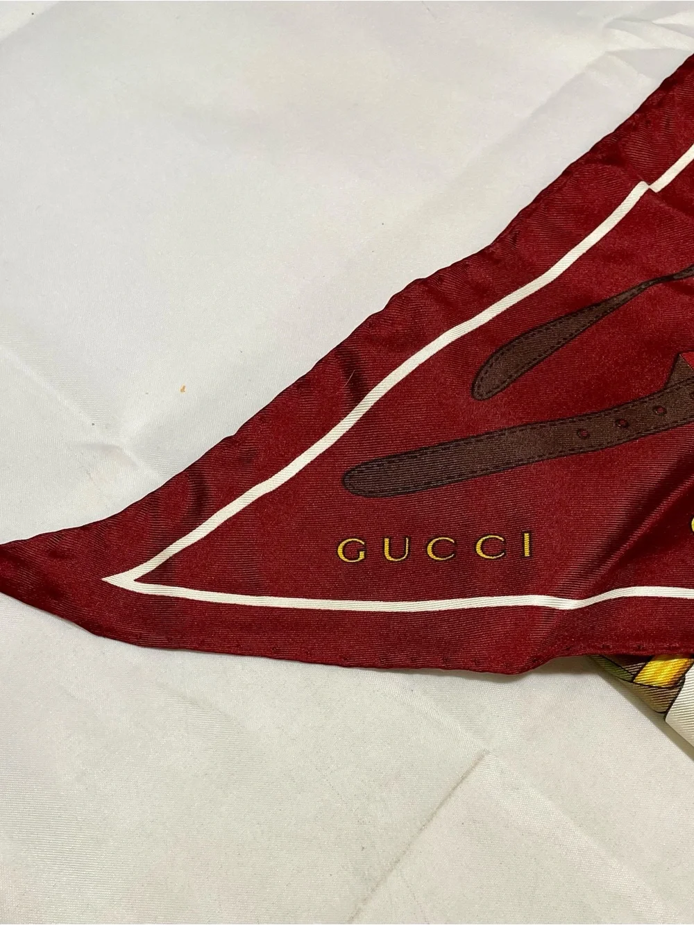 Gucci Belt & Horsebit Print Silk Scarf ✨ VINTAGE✨